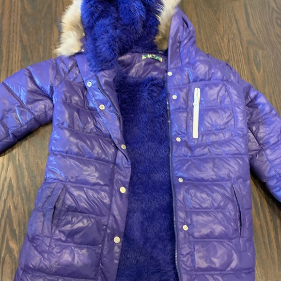 Purple winter jacket/puffer warm almost new - Picture 4 of 8